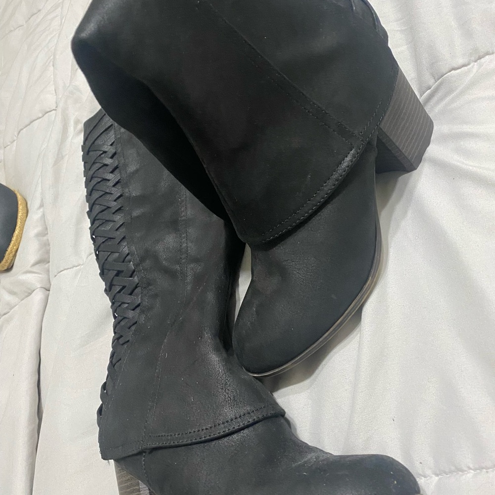 Fergalicious Black Heeled Boots with Braided Detail
